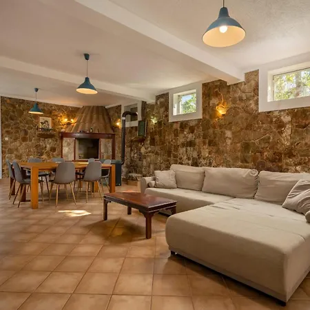 Authentic House بيت للعطل دوبروفينك