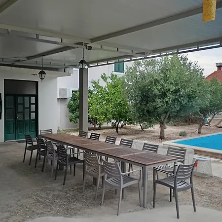 Authentic House